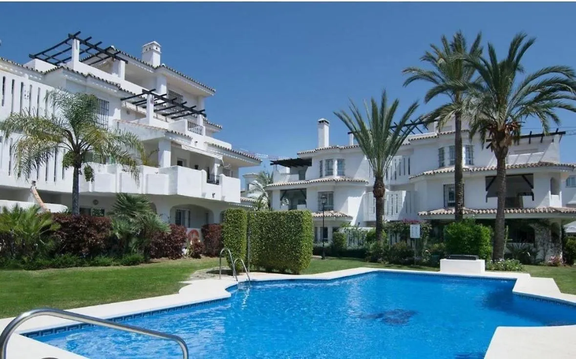 Puerto Banus Skyview Oasis Apartment Marbella